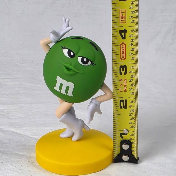 M&M’s Green Character PVC Figure 2019 Mars Candy Promo - Picture 2 of 4